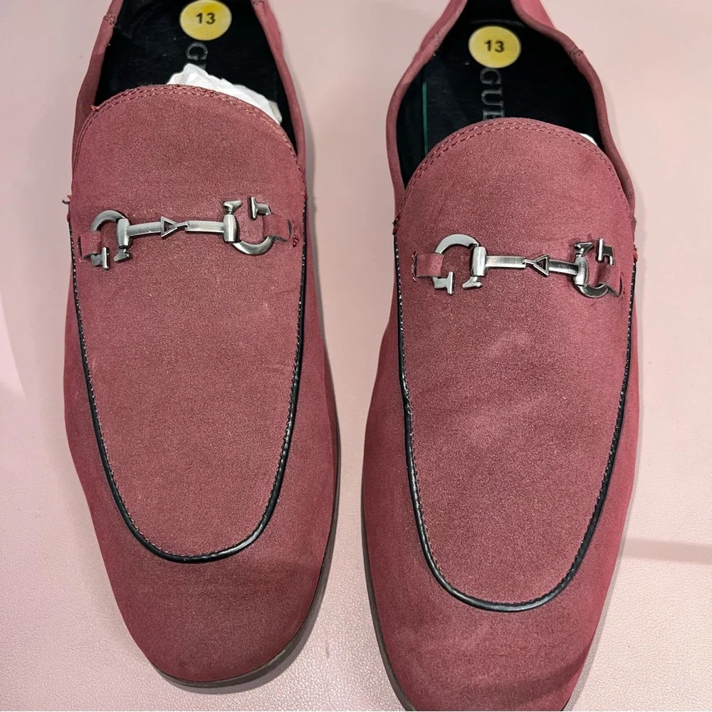G by Guess this pair